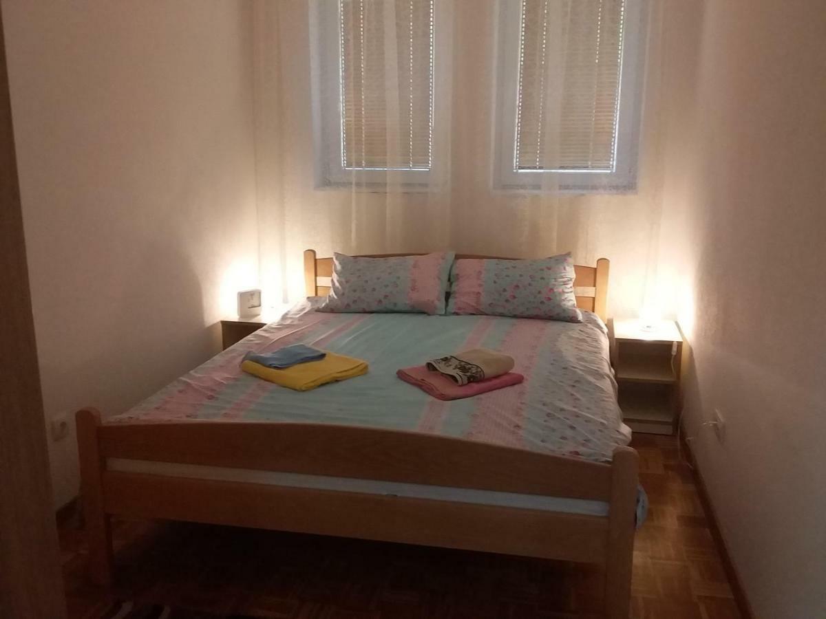 Apartman Jevtić 1 Gornja Toplica Bagian luar foto